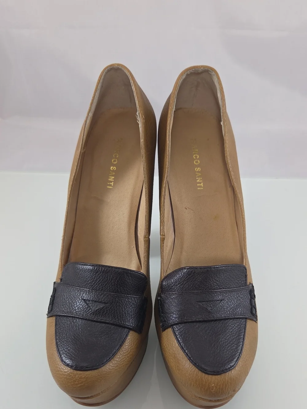 Marco Santi Platform Loafer Pumps with Black Accents Size 8